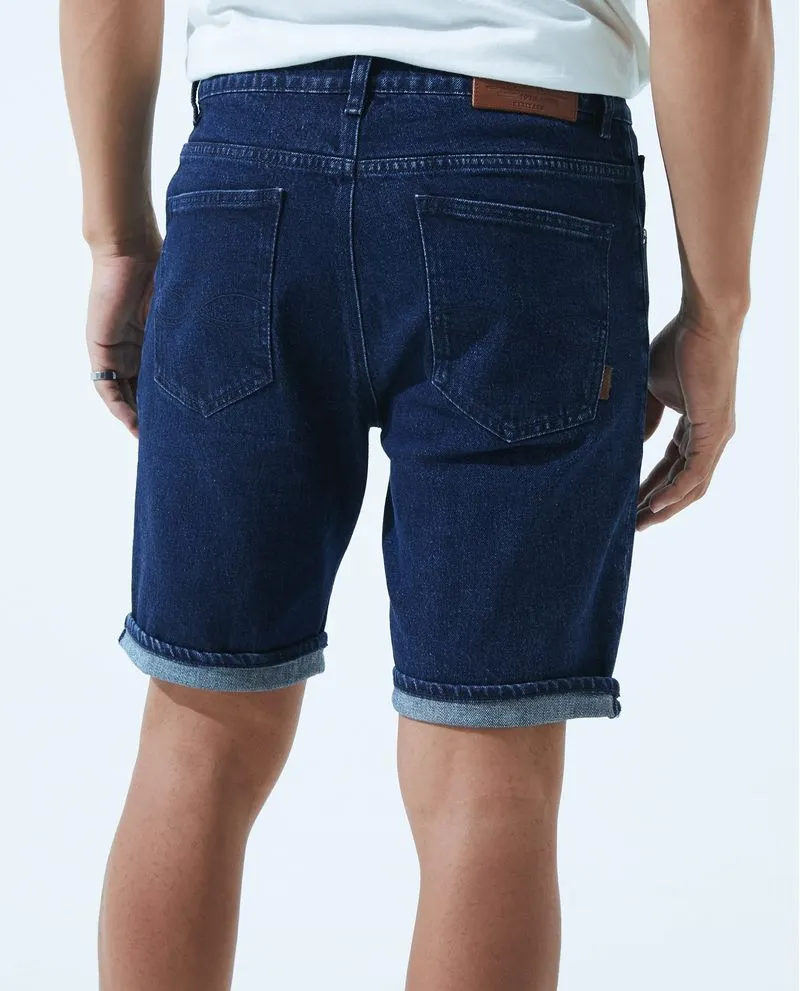Bermuda en denim para hombre