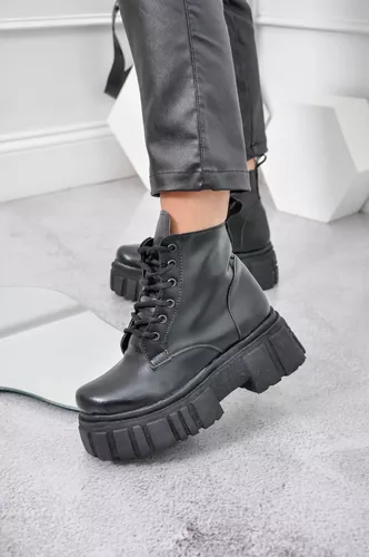 Fashion Lightweight Women's Lace-Up Ankle Boots Booties Art-690