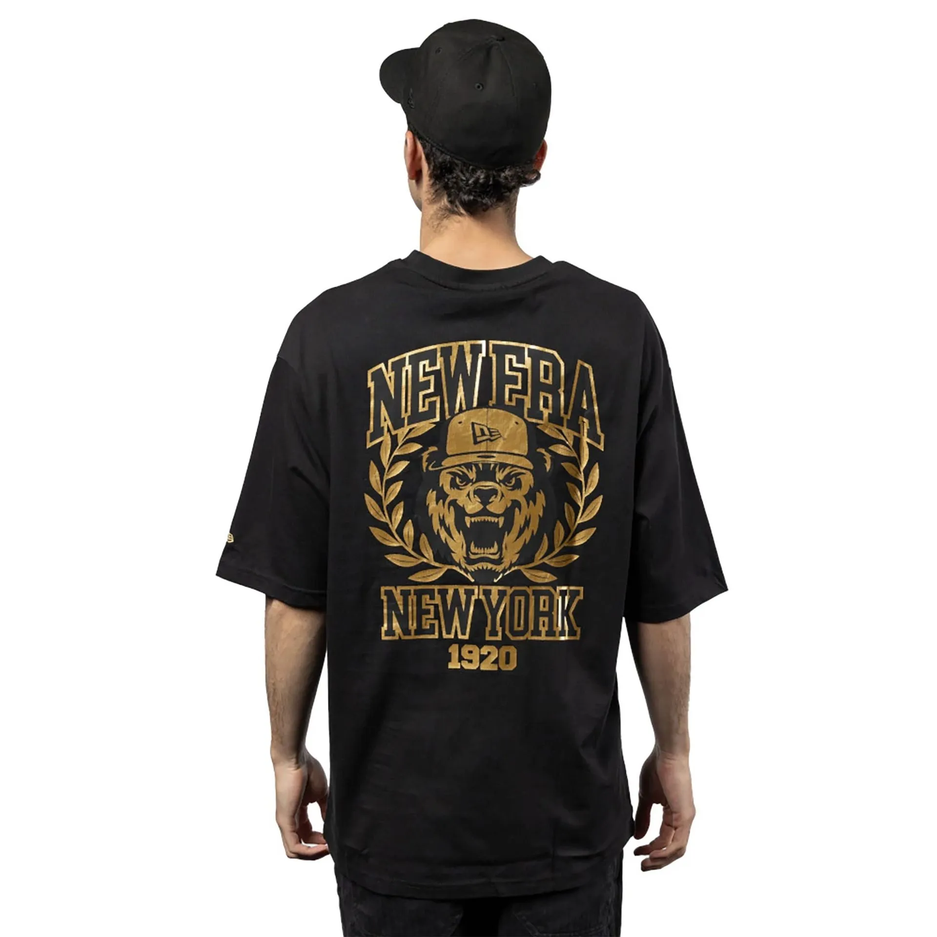 Camiseta New Era Graphic Oversized