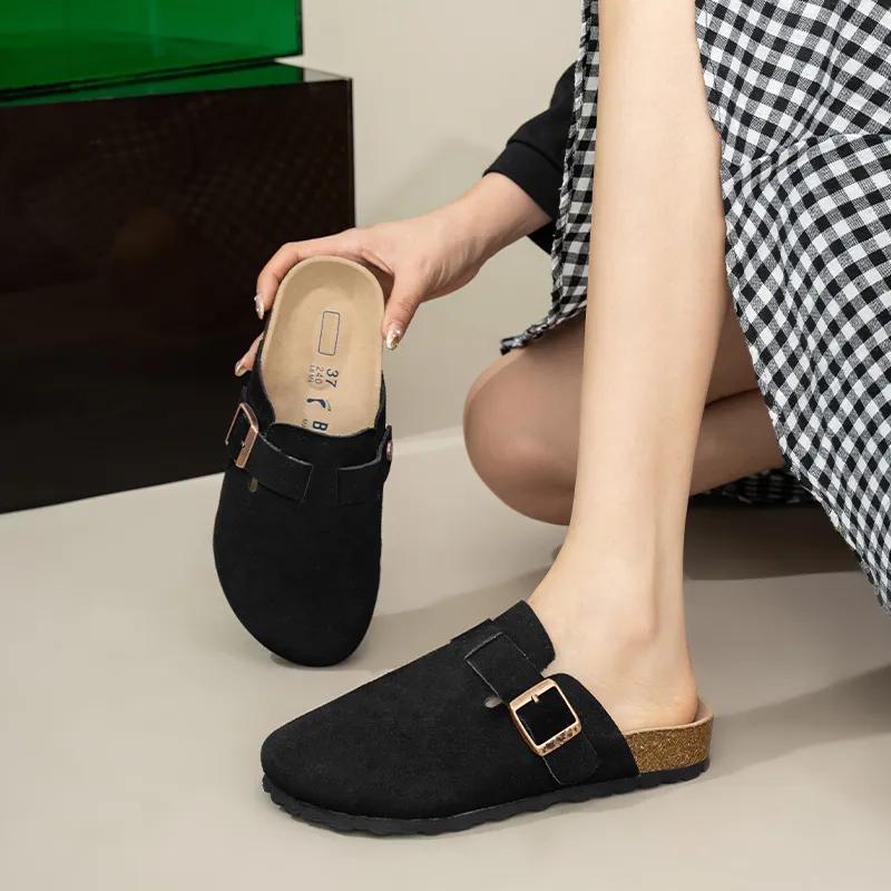 Sandalias de plataforma de diapositivas de diseñador Birkinstocks Boston Clogs Flip Flop Flop Buckle Femen Sandals Entrenadores 