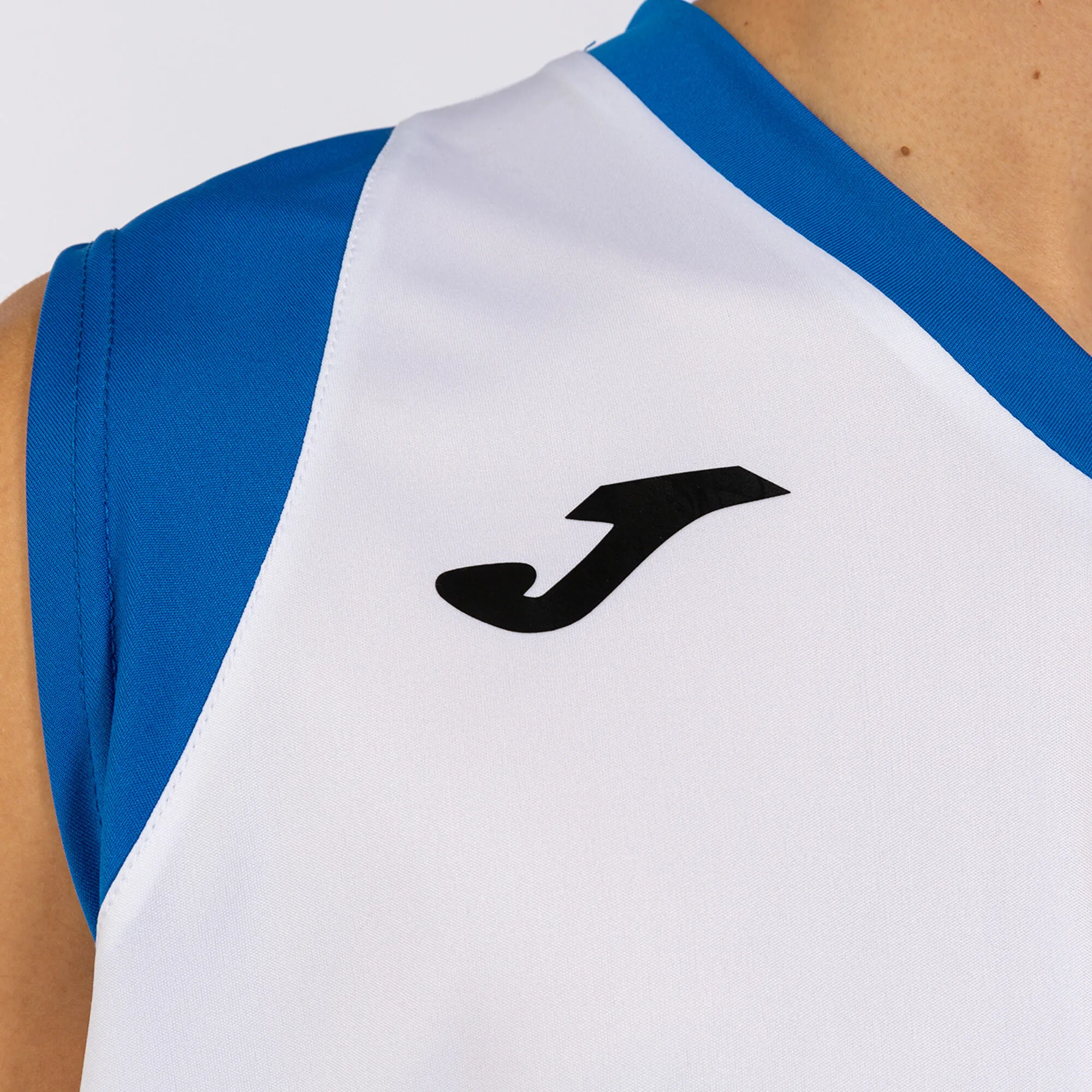 Unisex white royal Final II set